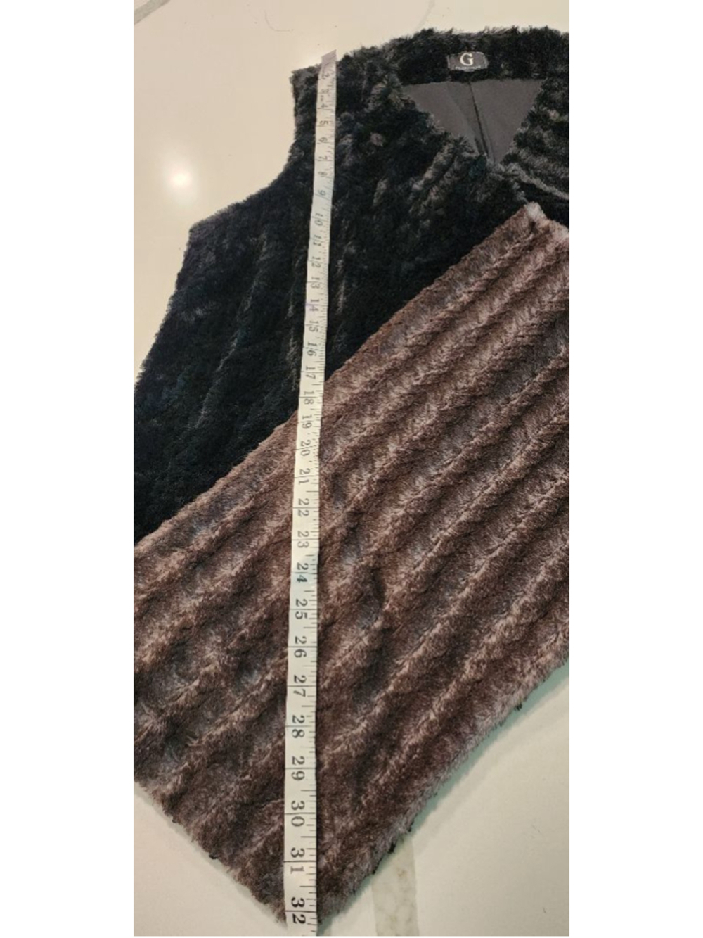 G by Giuliana Black Faux Fur Vest with Burgundy & Brown Ombre Color Block 1X - Picture 7 of 9